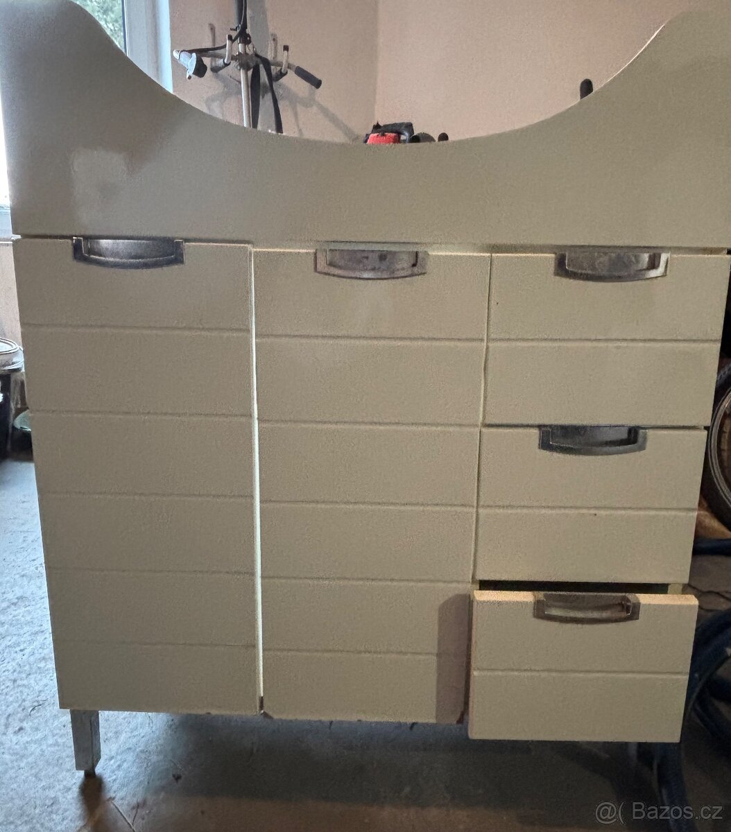 Umyvadlo, skříňka - 4