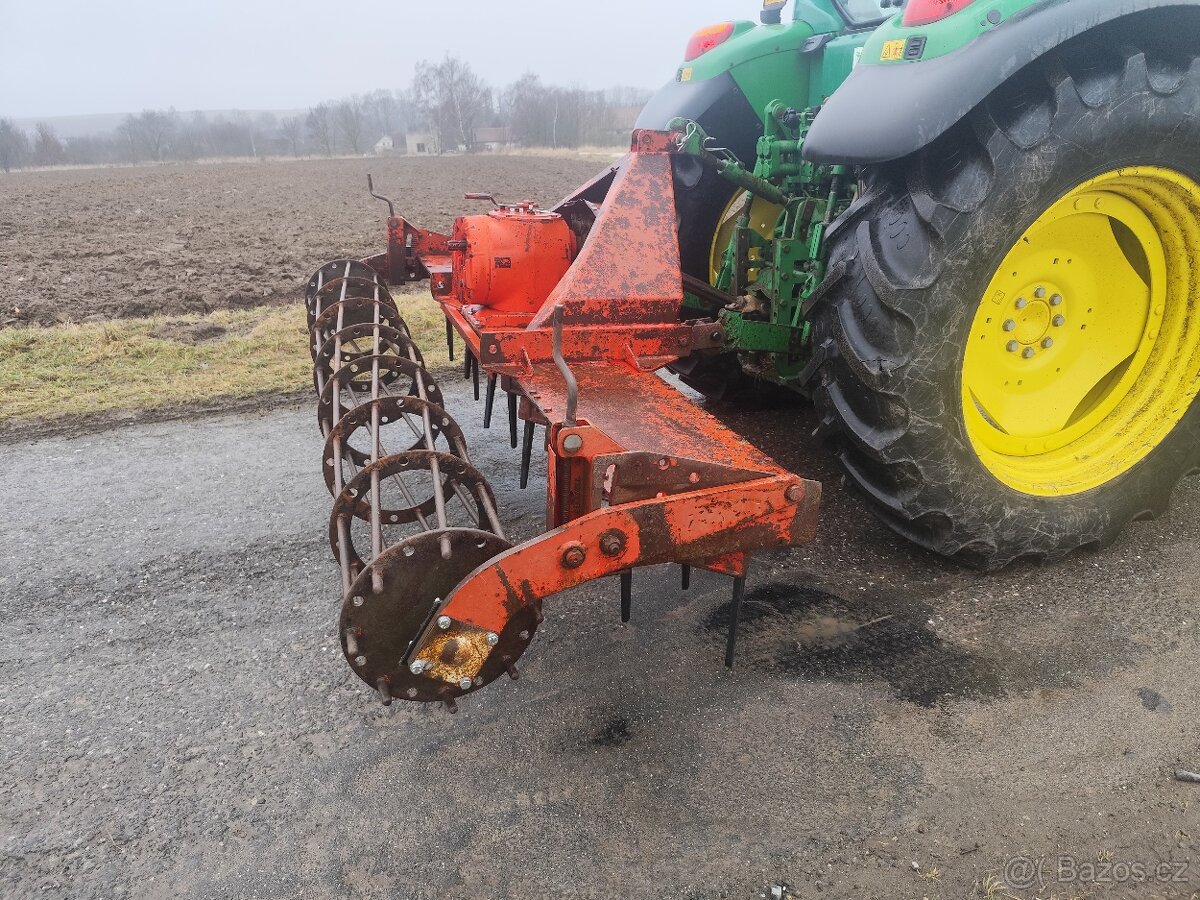 Rotační brány KUHN HR-300 - 4