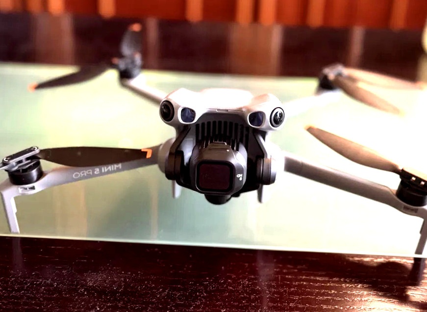 DJI Mini 5 Pro Fly More Combo + Insta 360 X4 - 4