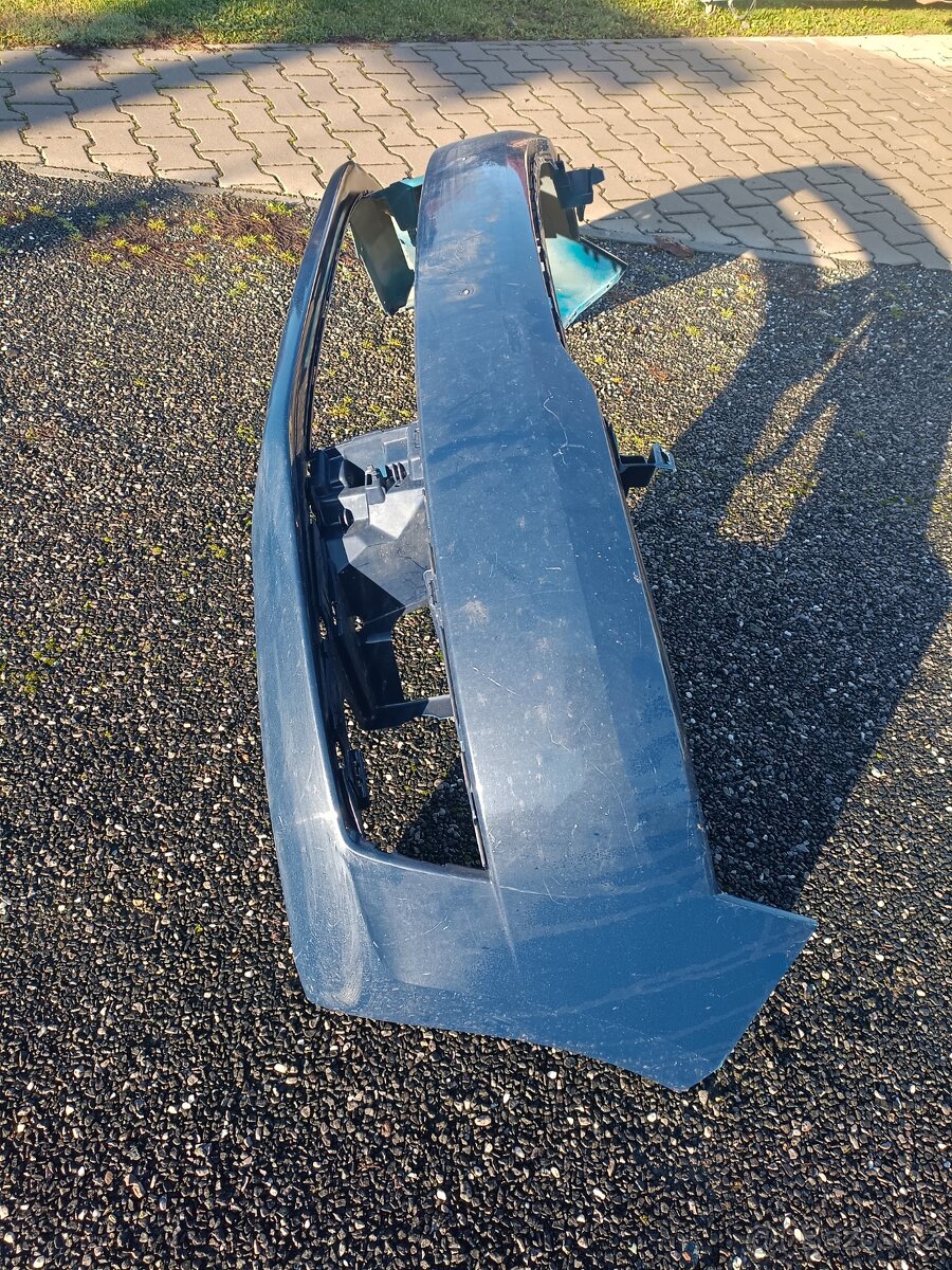 Přední nárazník na Škoda Rapid - 4