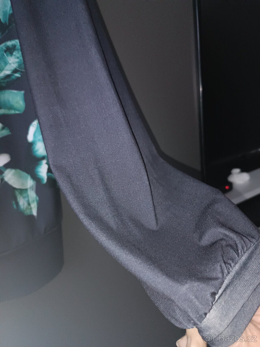 Krásná halenka L - 4