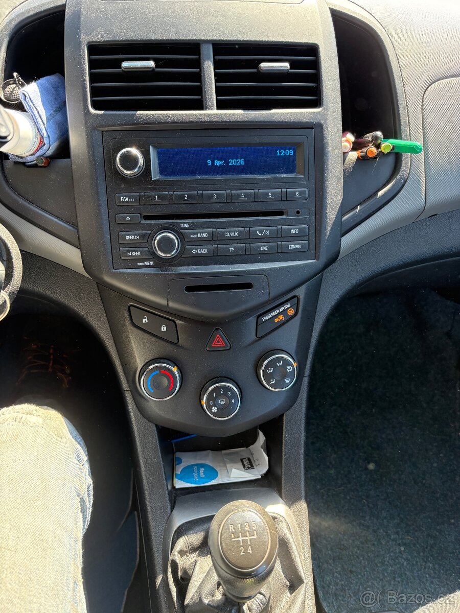Prodám Chevrolet Aveo 1.2 rv. 2013 - 4