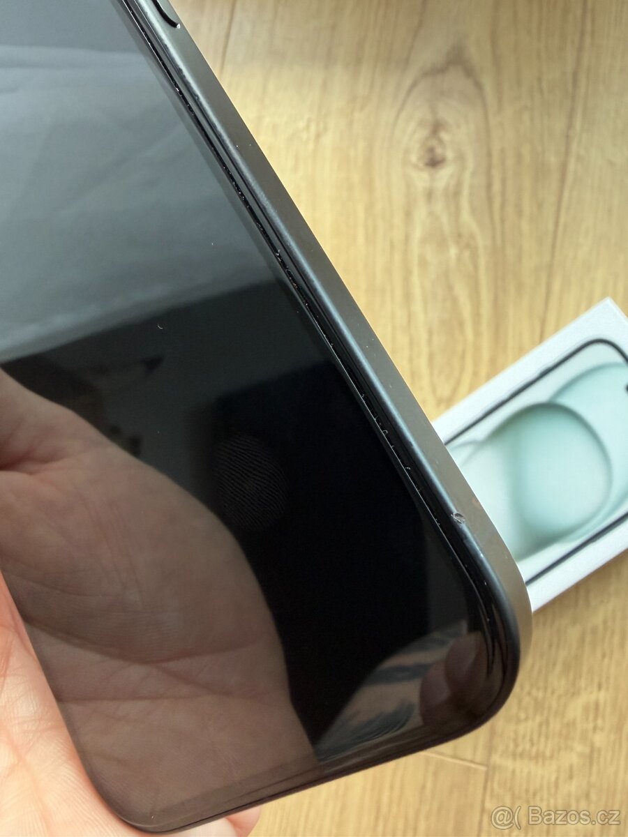 Iphone 15 černý 128gb - 4