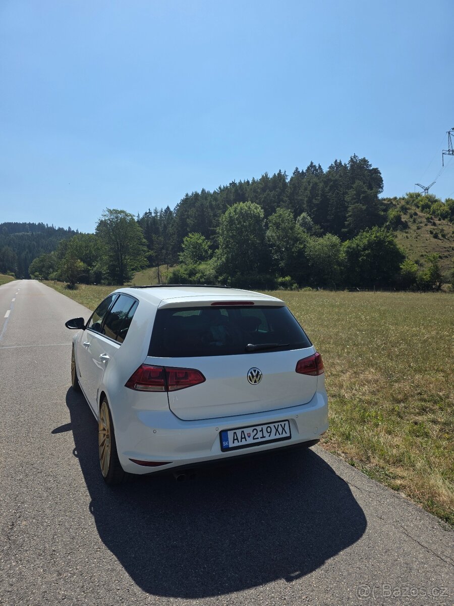VW GOLF VII 2.0 TDI HIGHLINE - 4