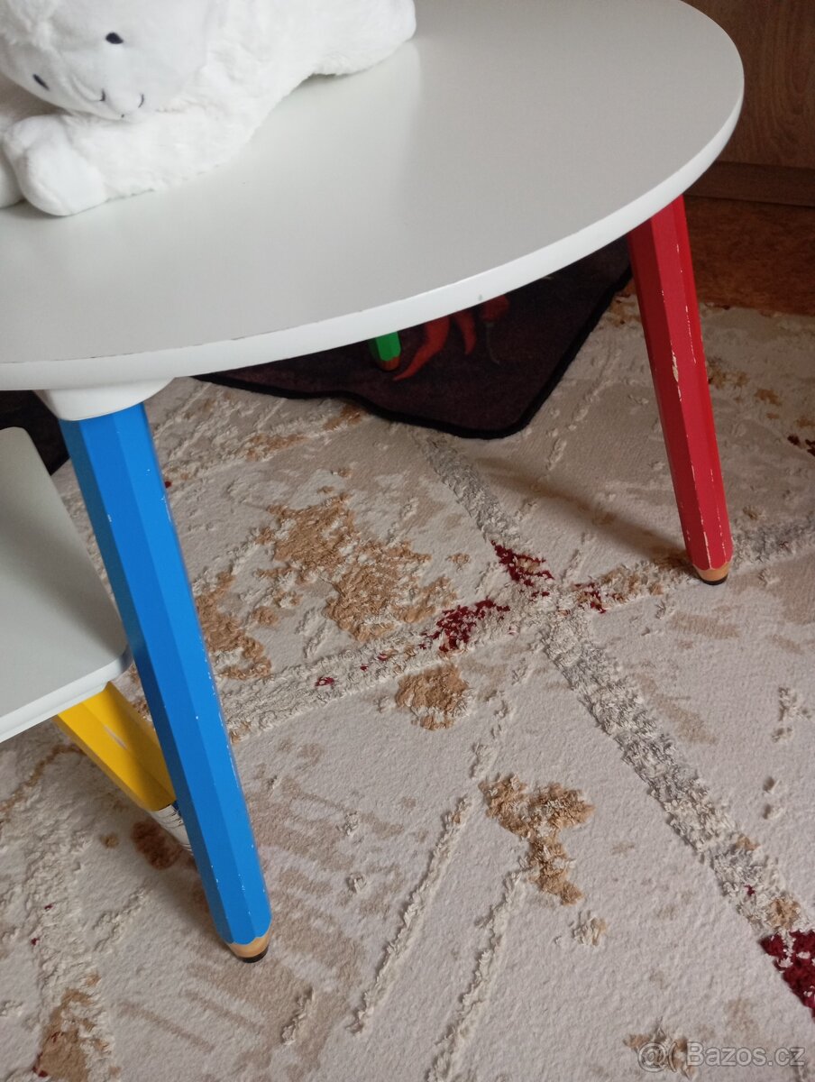 Dětský stoleček a 2× židlička - 4