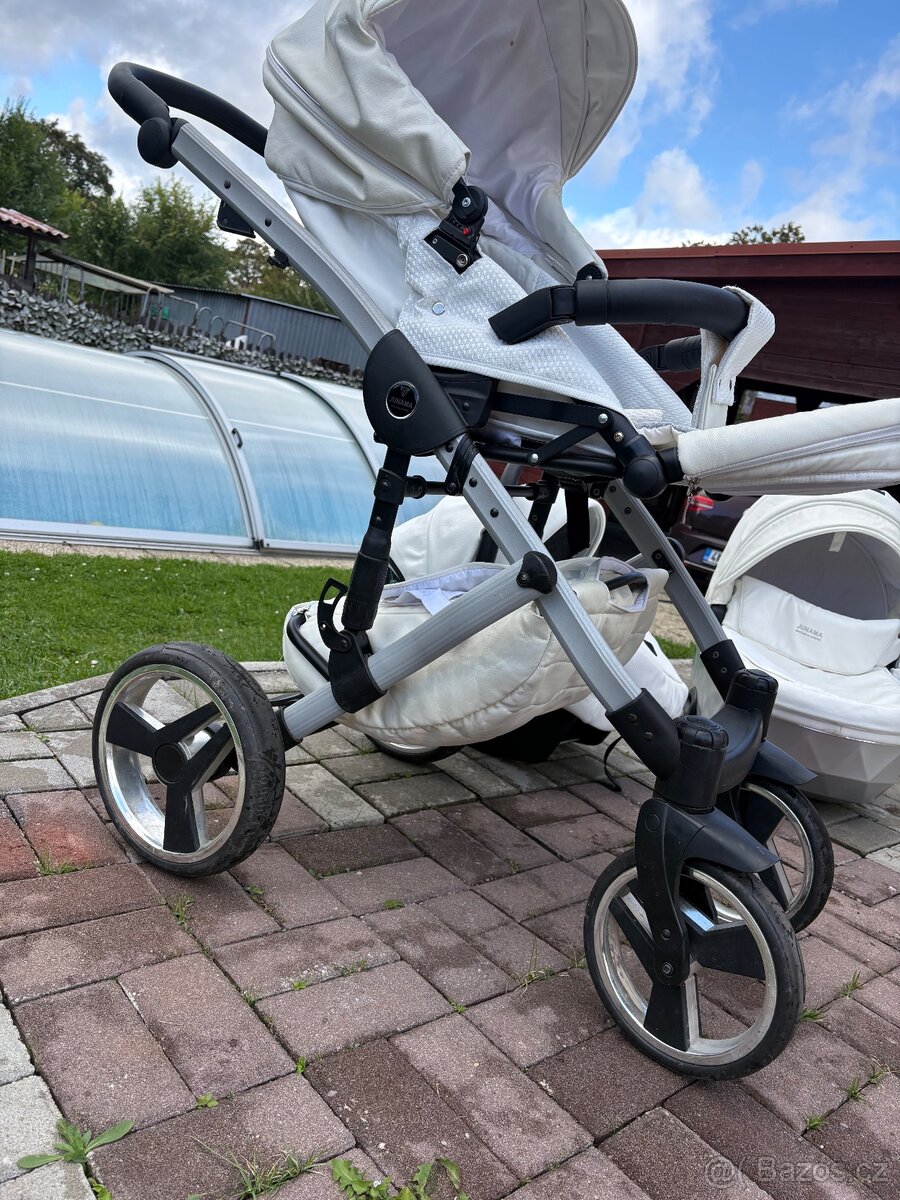 Prodám úžasný kočárek - 4
