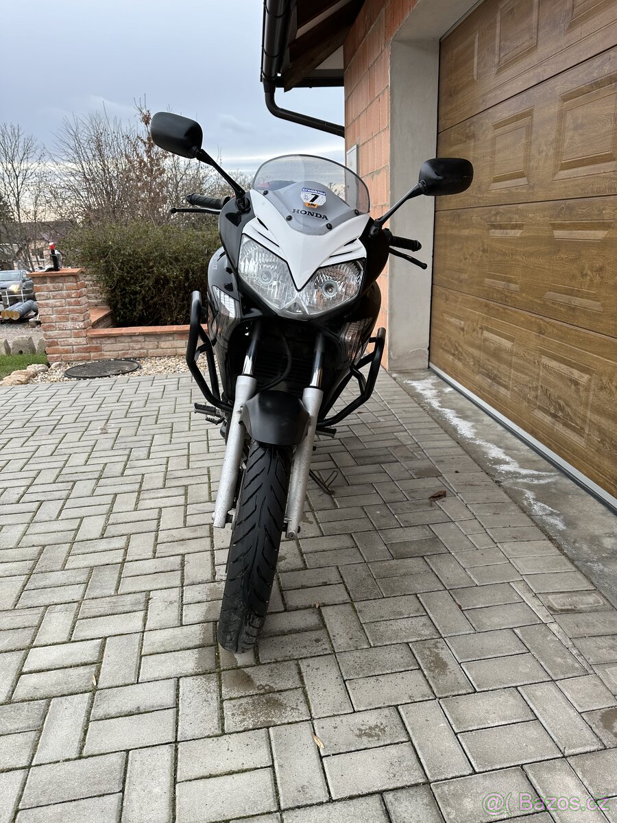 Honda Varadero 125XL r.v 2009