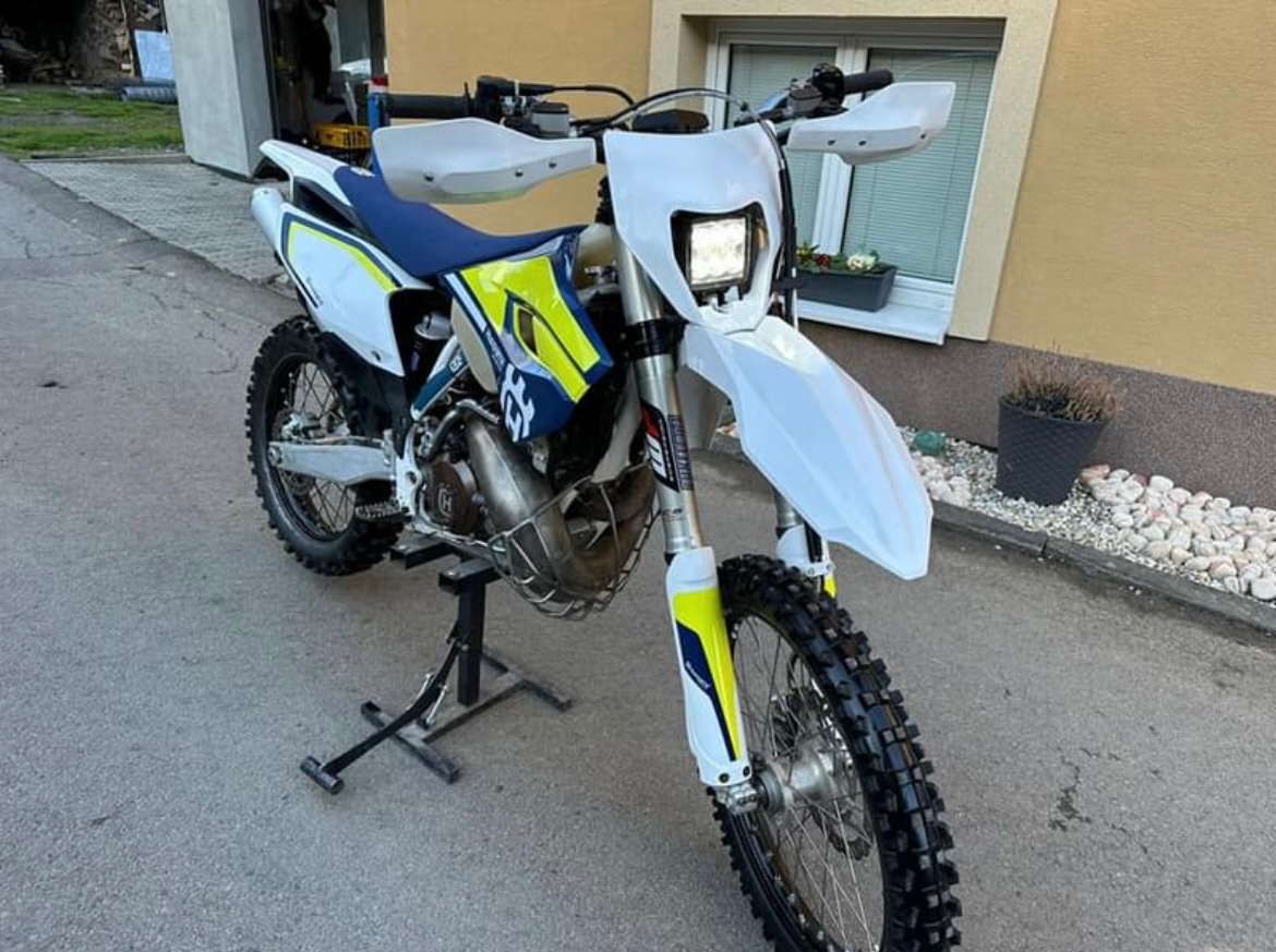 Husqvarna te 300