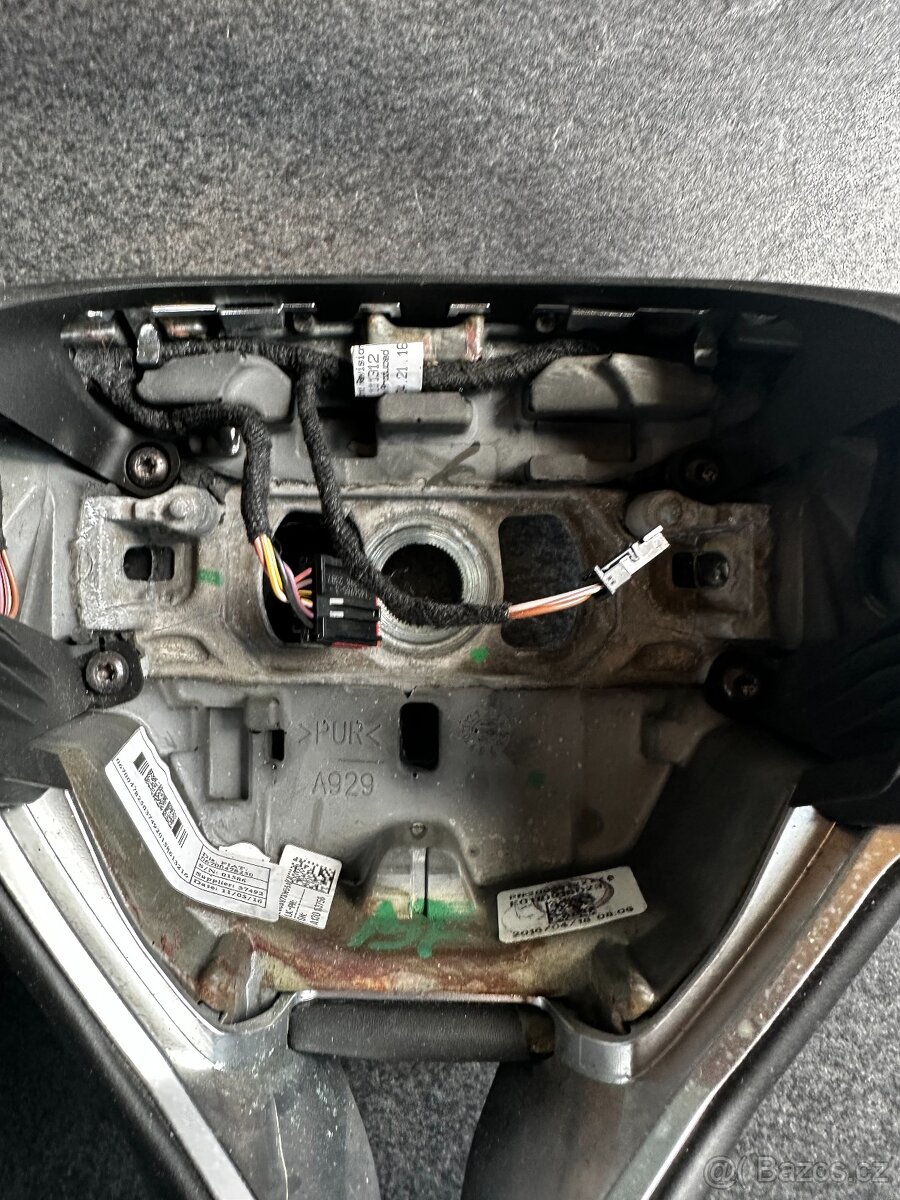 Maserati levante Volant Multifunkční - 4