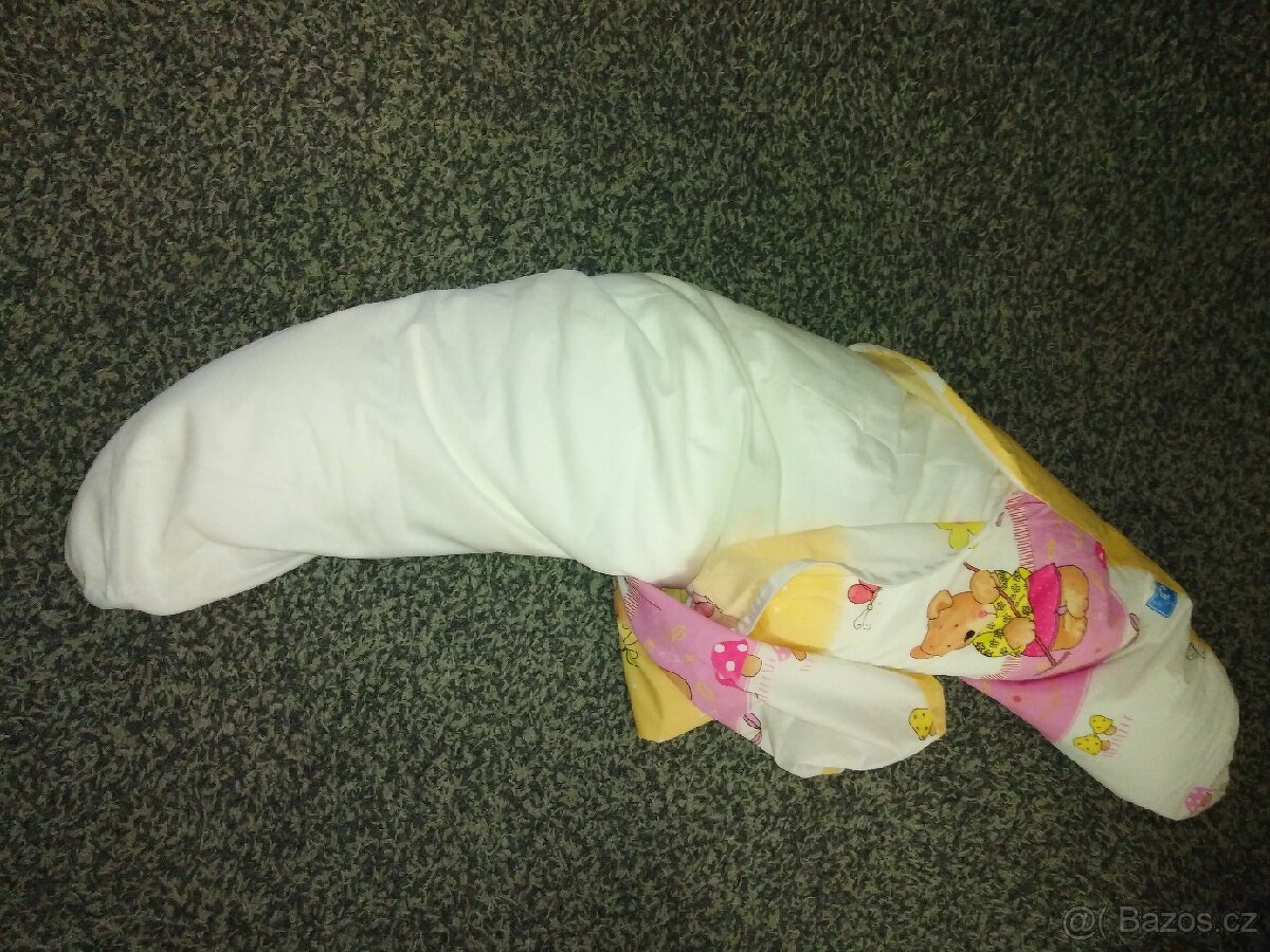 Kojící polštář - 4