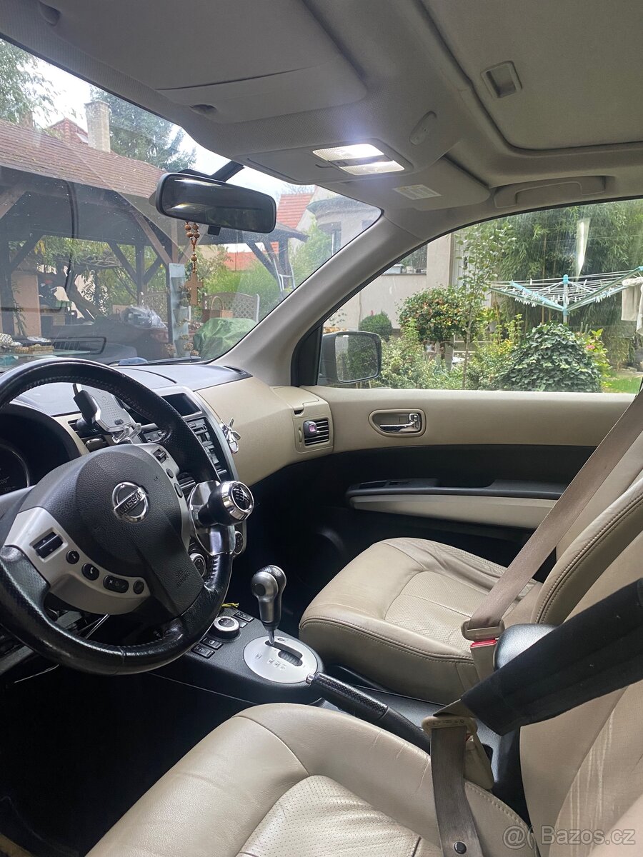NISSAN X TRAIL T31 2,5L - 4