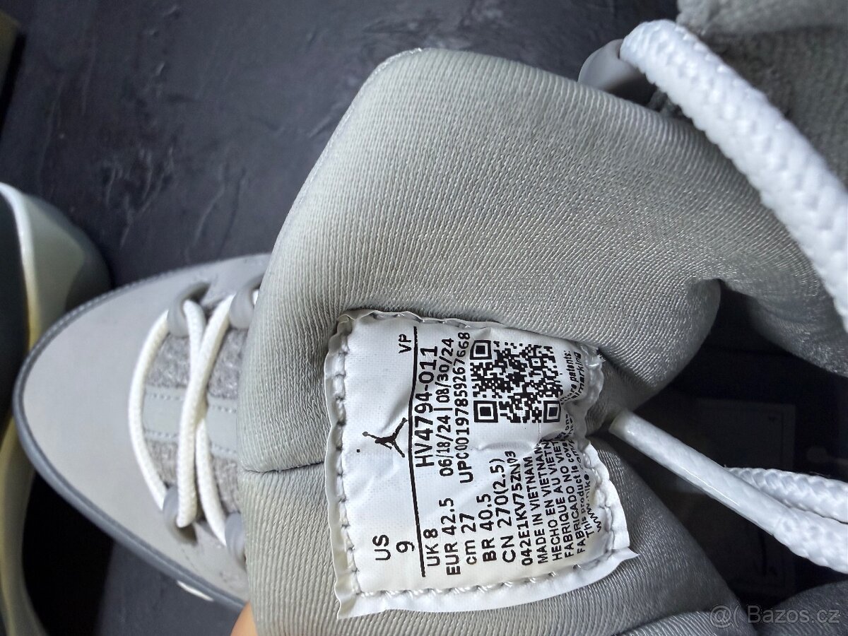 Nike AIR JORDAN 9 RETRO - 4