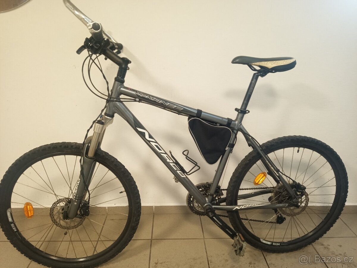 Horské kolo Norco - 4