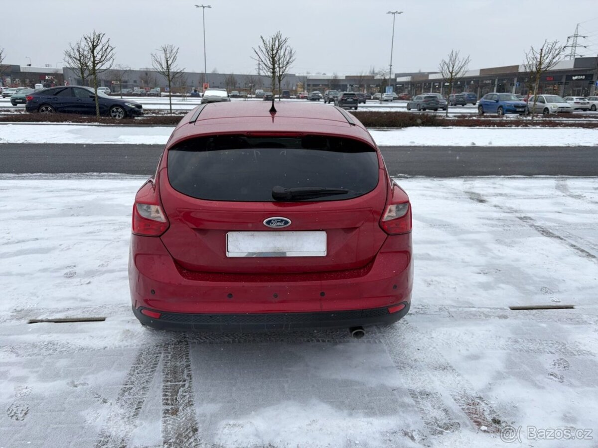 Ford Focus 1.6 EB 110kw TOP VÝBAVA - 4
