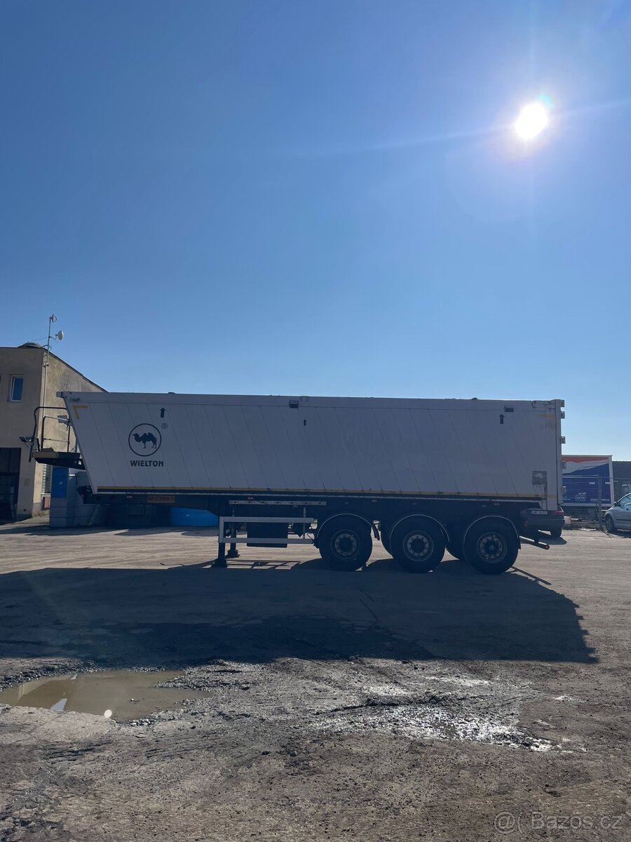 Prodám naves WIELTON - 4