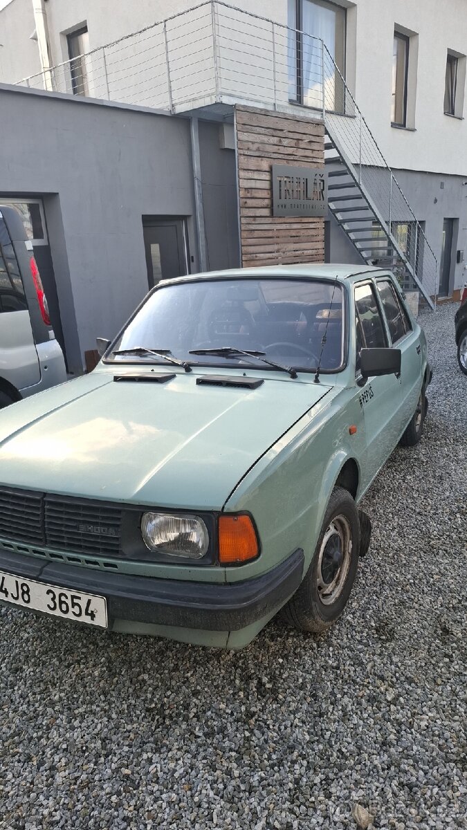 SKODA 105L - 4