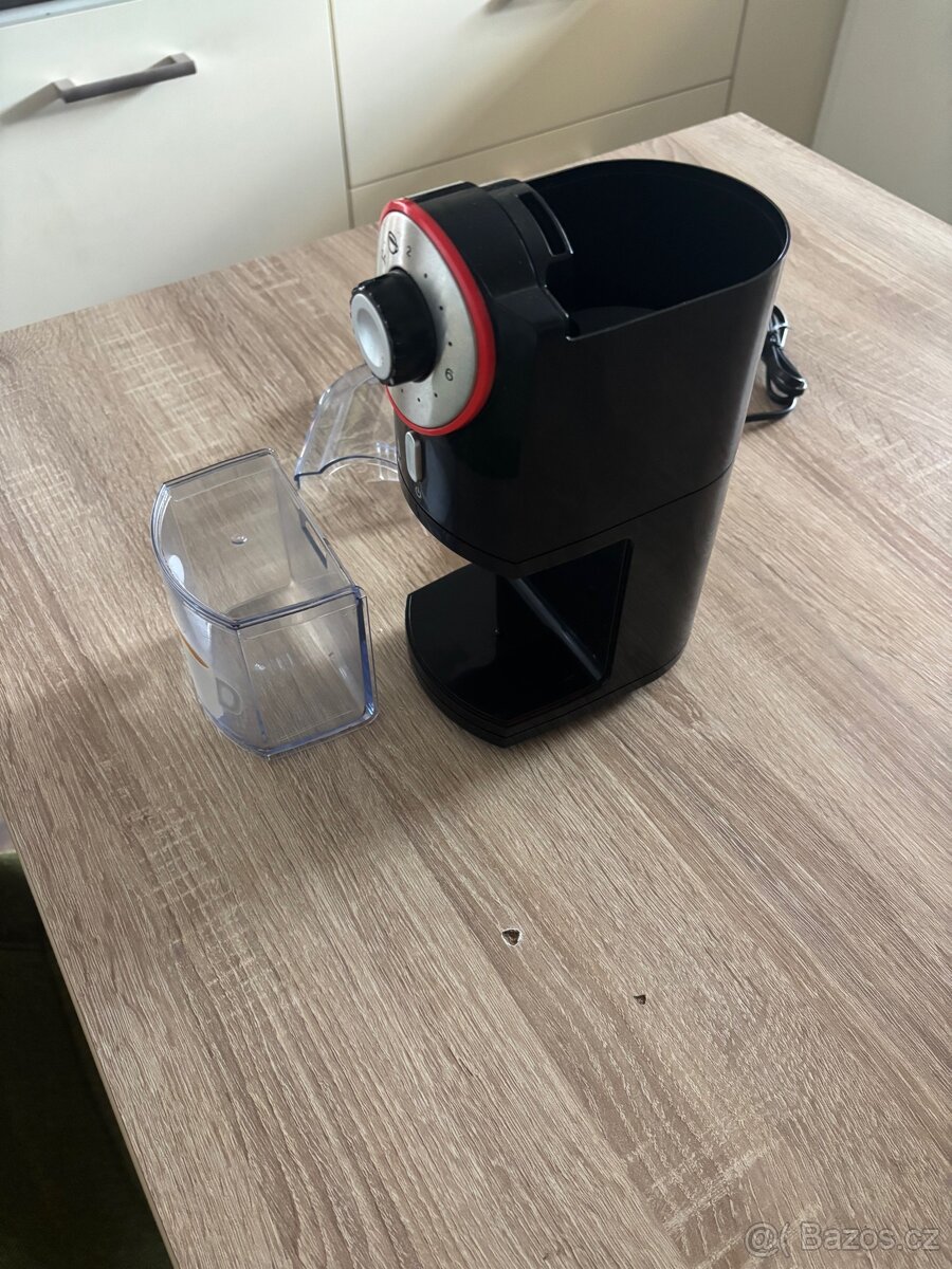 Elektrický mlýnek na kafe - 4