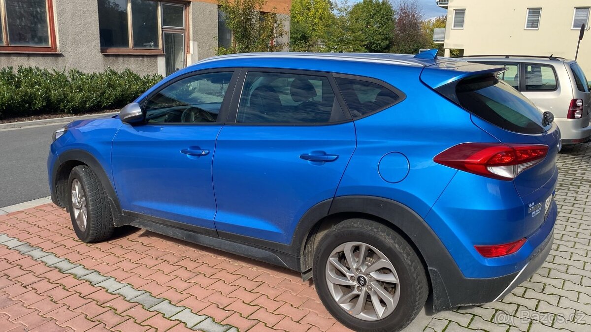Hyundai Tucson - 4
