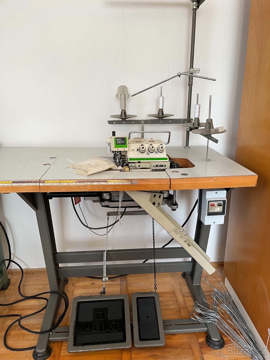 Průmyslový overlock JUKI MO-2400 - 4