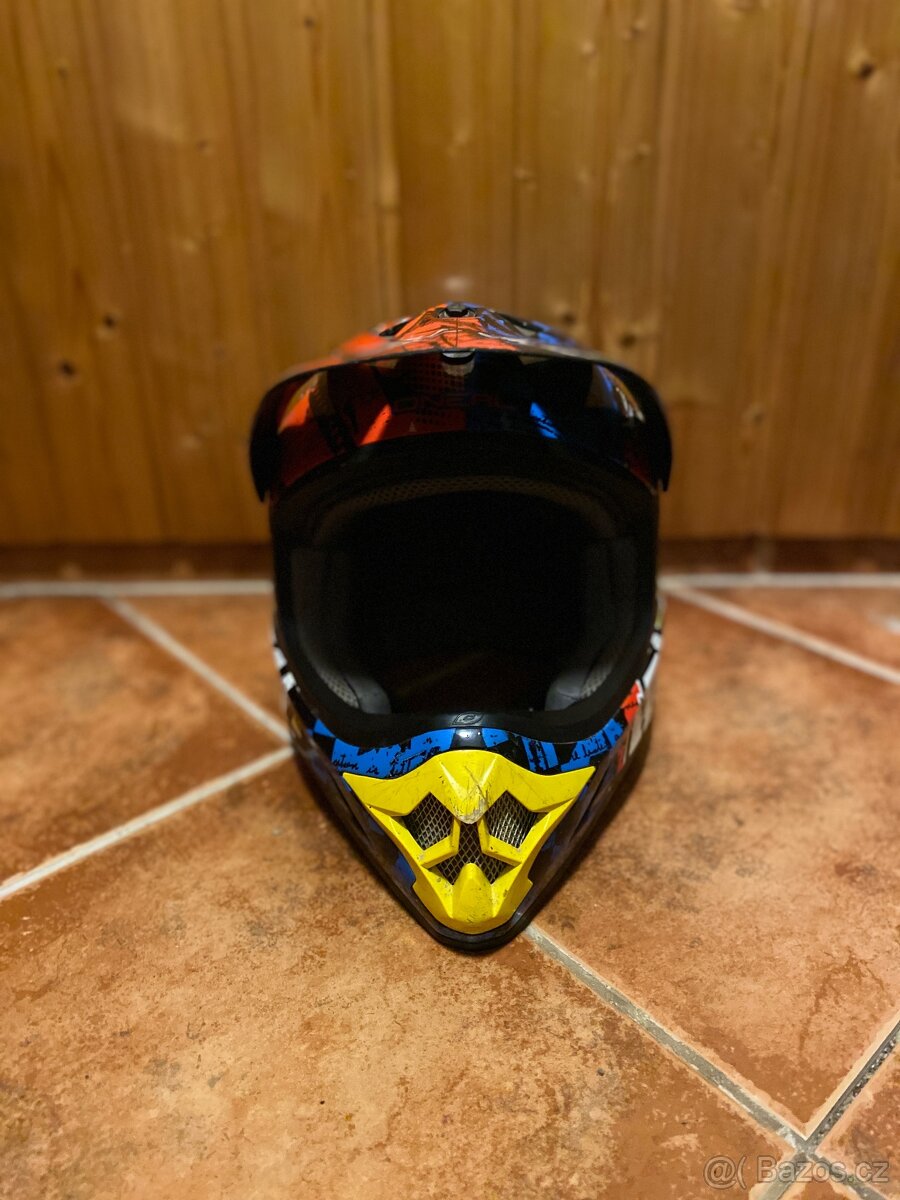 Motokrosová helma