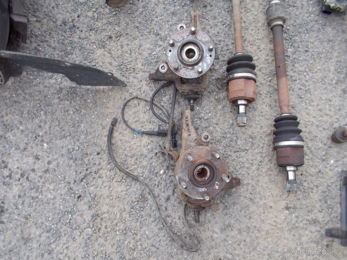 Díly podvozku Hyundai i30 1.4 80kw r.v. 2011 - 4