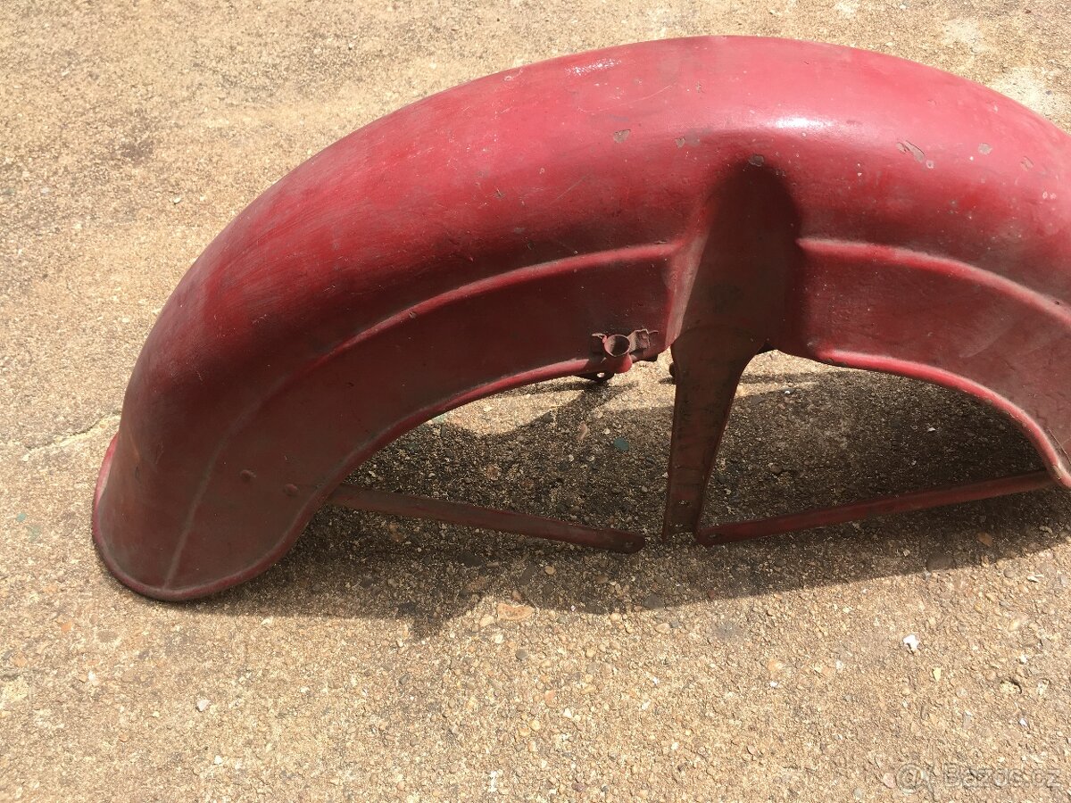 prodám přední blatník - 4