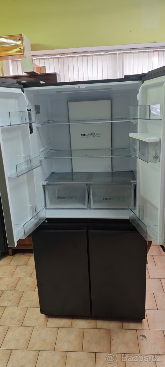 Lednice Americká HAIER - 4