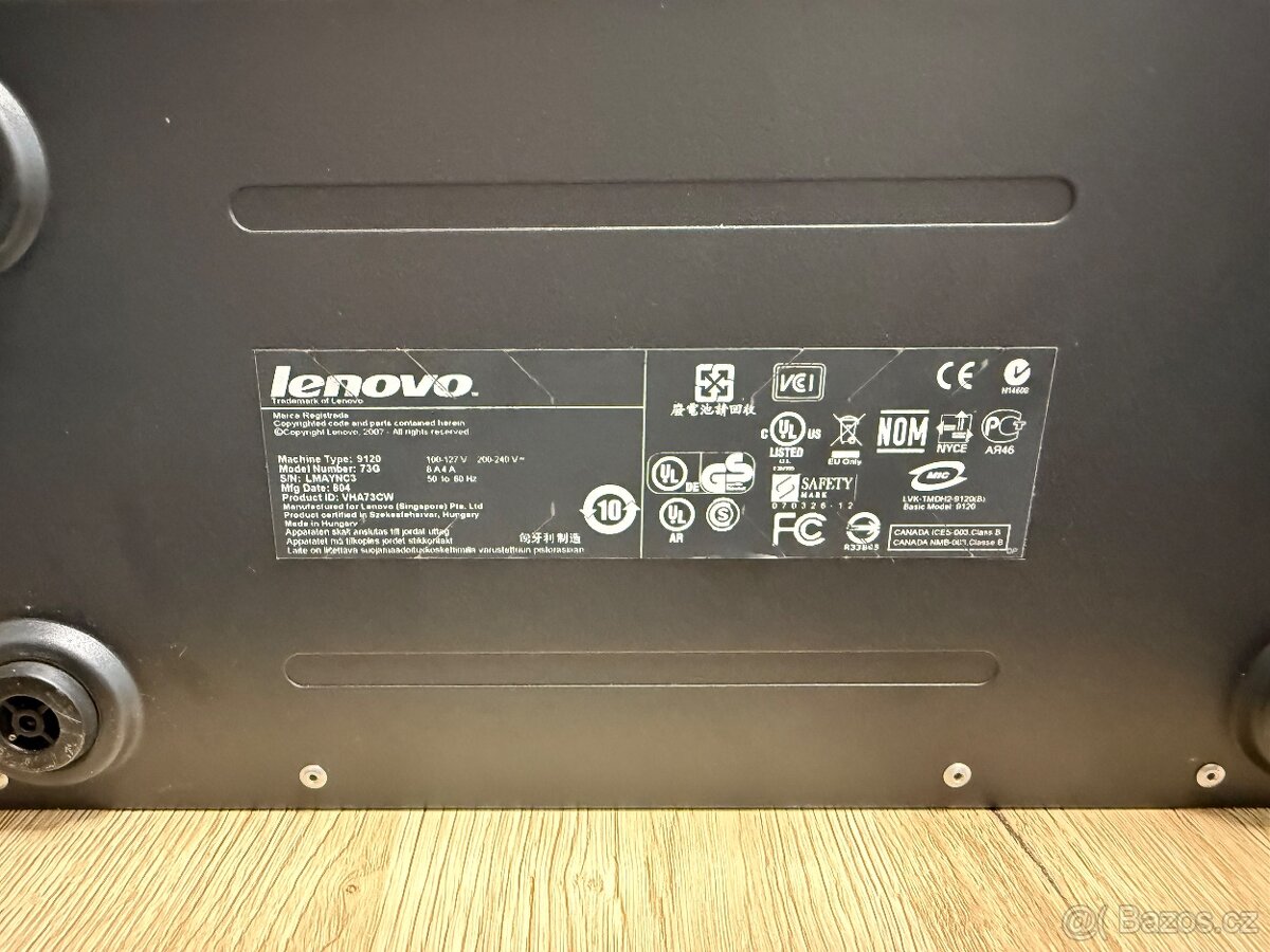 Lenovo ThinkCentre - 4