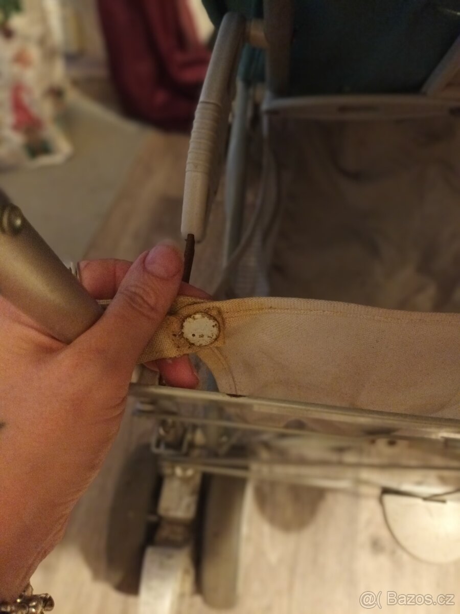 Prodám sportovní kočárek - 4