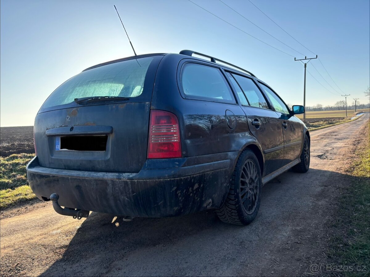 Škoda octavia 1 combi rs díly z vozu - 4