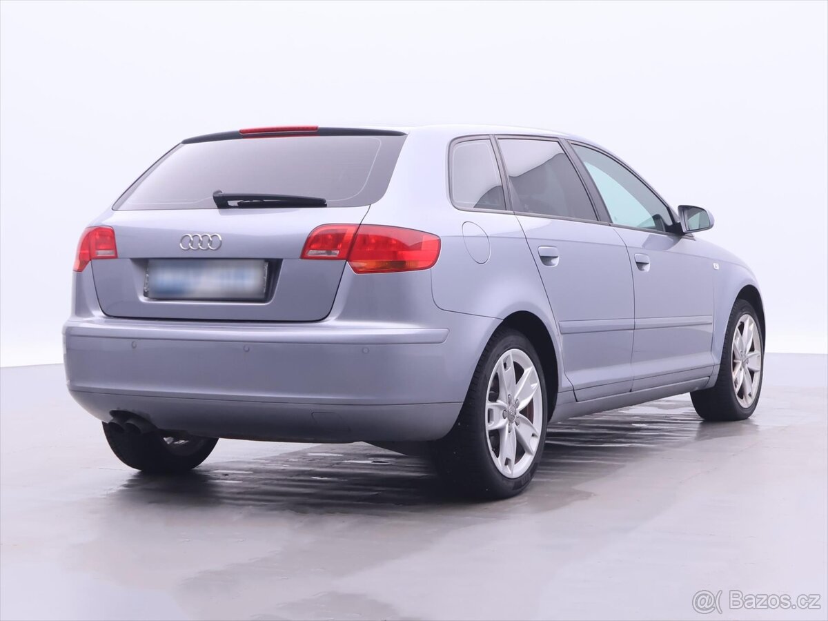 Audi A3 2,0 TDI 103kW DSG Attraction (2007) - 4