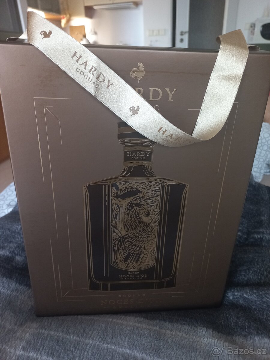 Hardy Cognac 750ml - 4