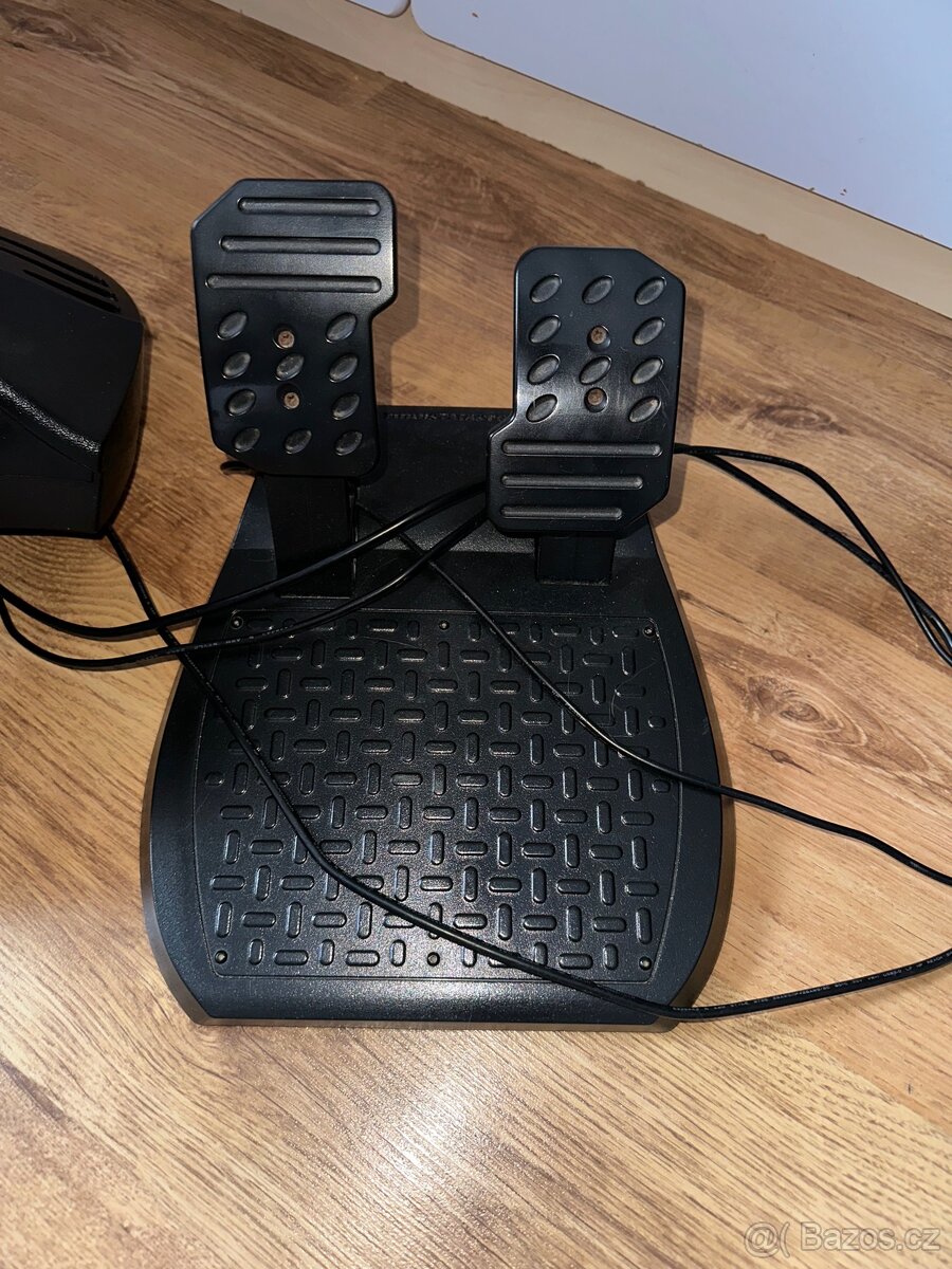 Thrustmaster 488 GTB - 4