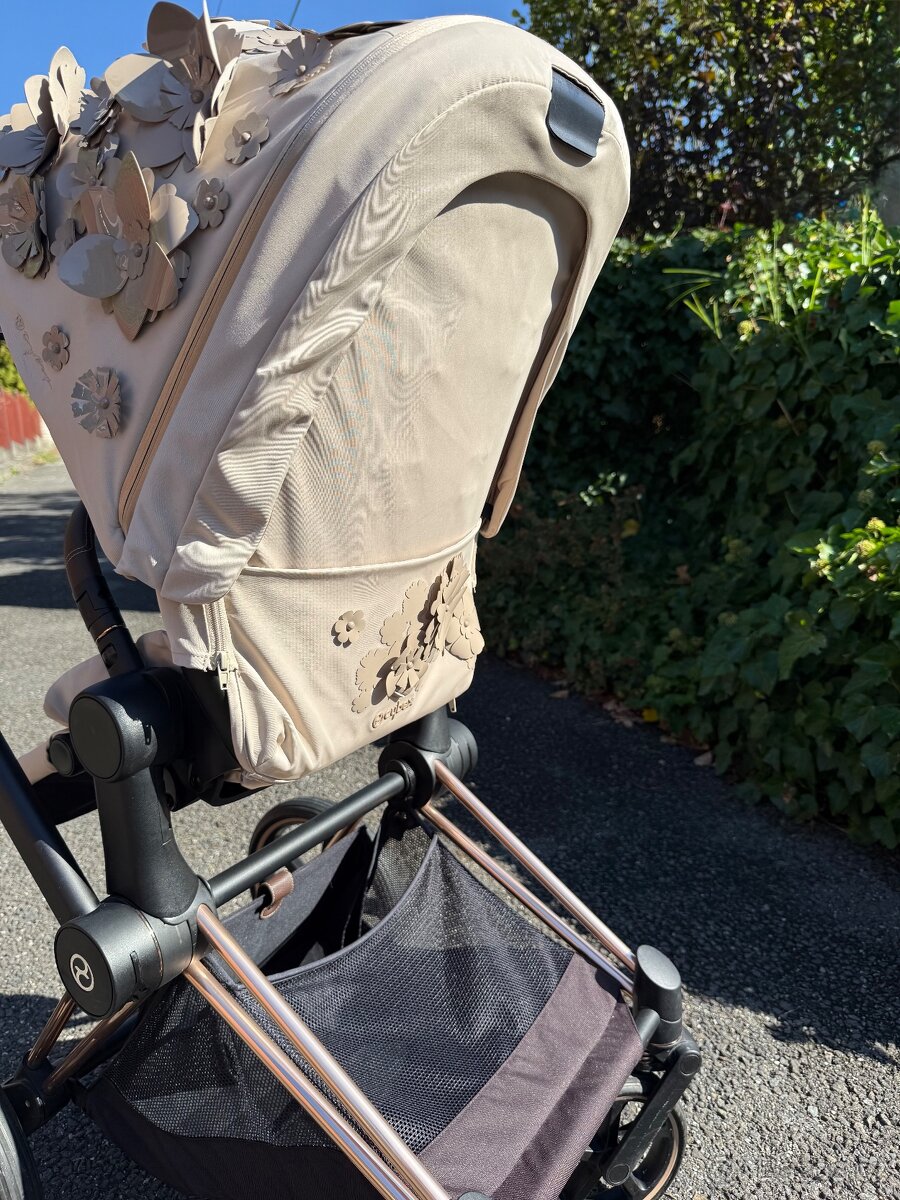 Kočárek Cybex Priam rose gold Simply Flowers - 4