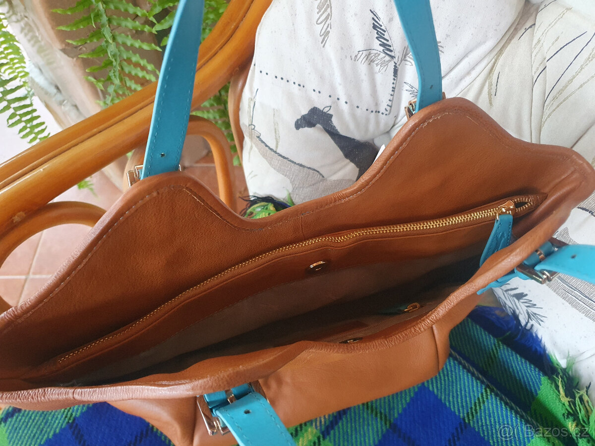 Nová kožená kabela Paul Costelloe - 4