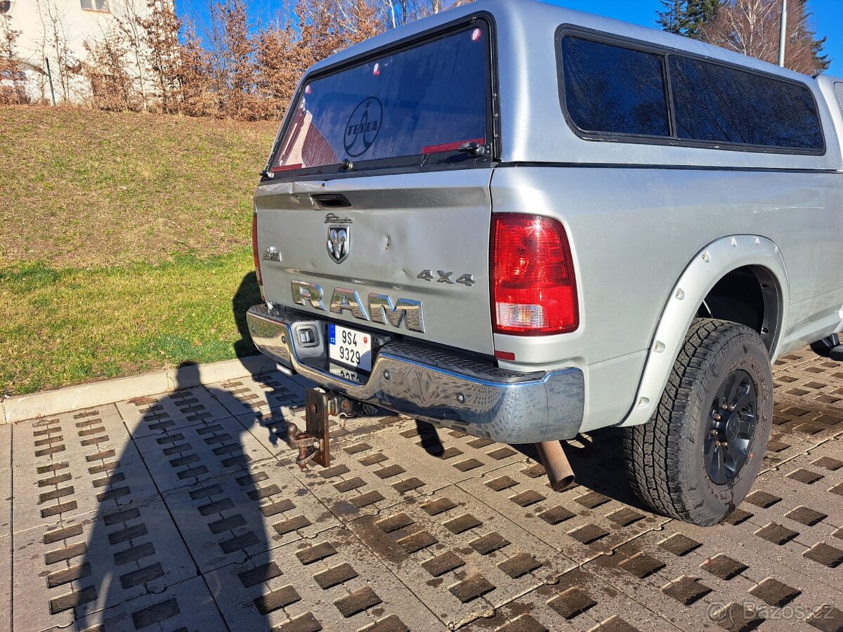 Dodge Ram 2500 HD - 4