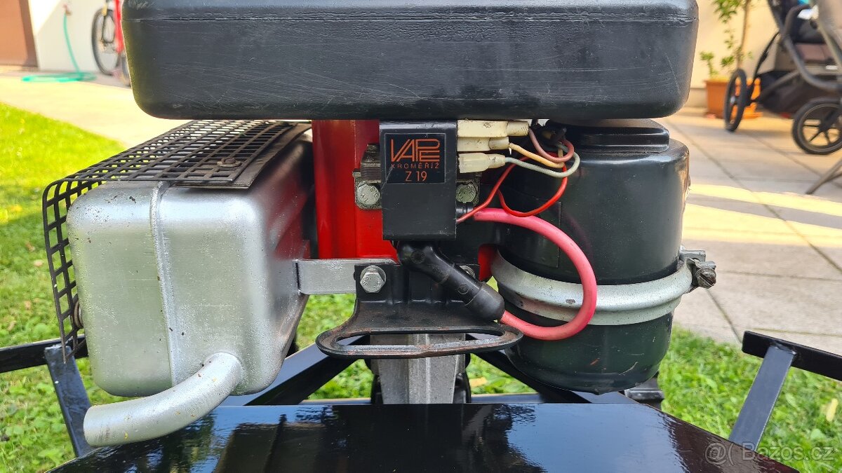 Dvoububnová sekačka BDR-700 s motorem Jikov - 4