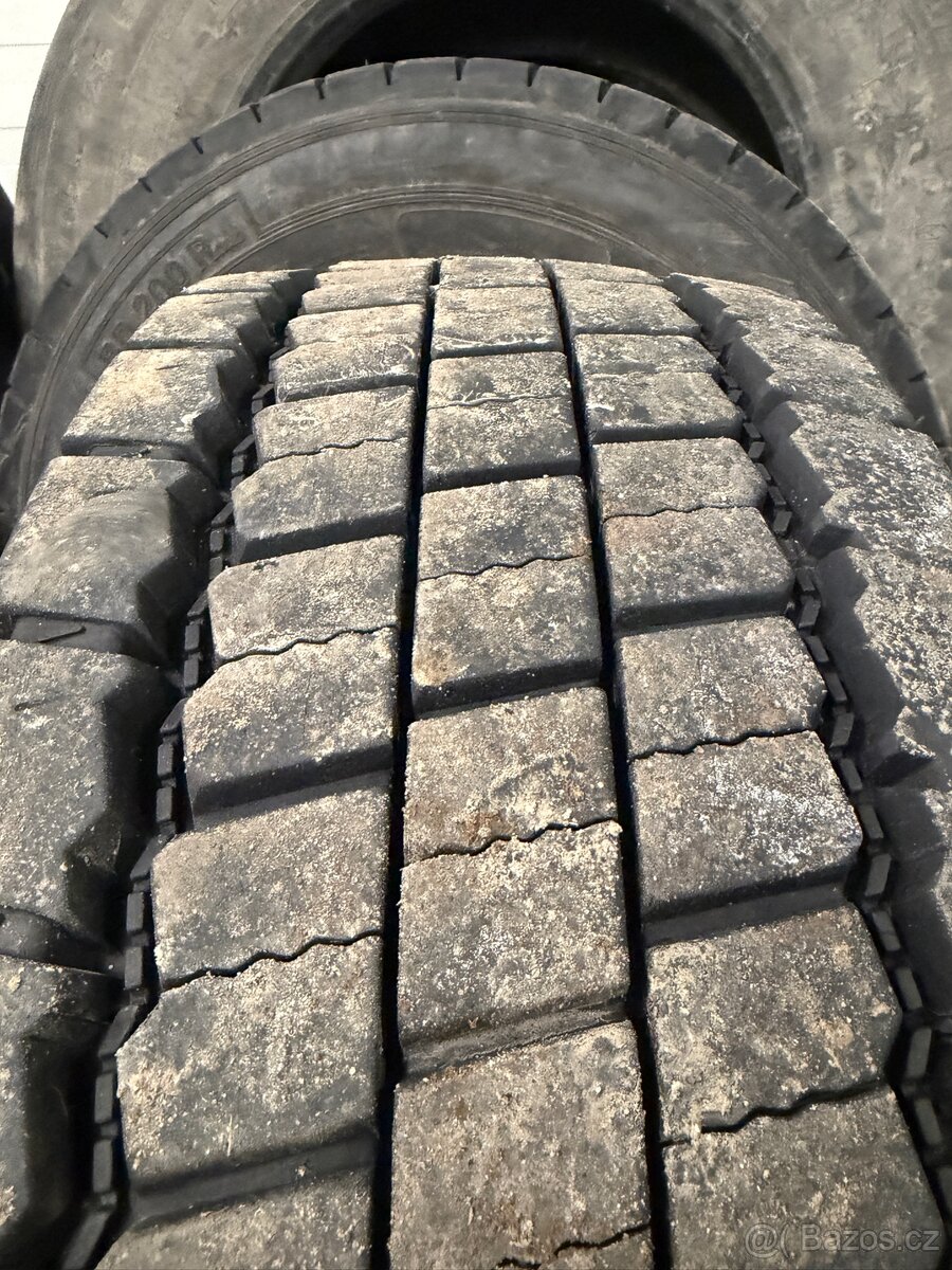 Barum 215/75 R17,5 - 4