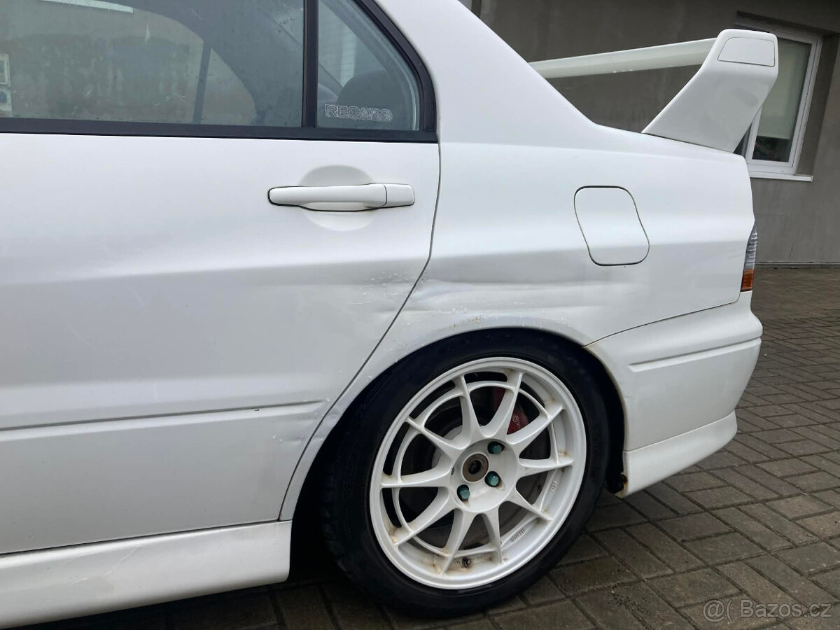 Mitsubishi Lancer Evo7 GSR 2001 RHD - 4