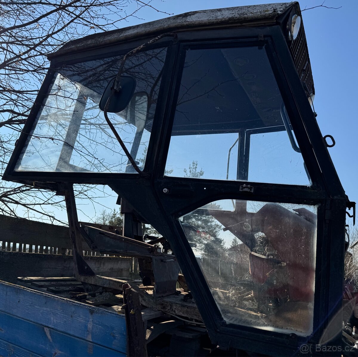 Kabina Zetor 7045 po dílech - 4