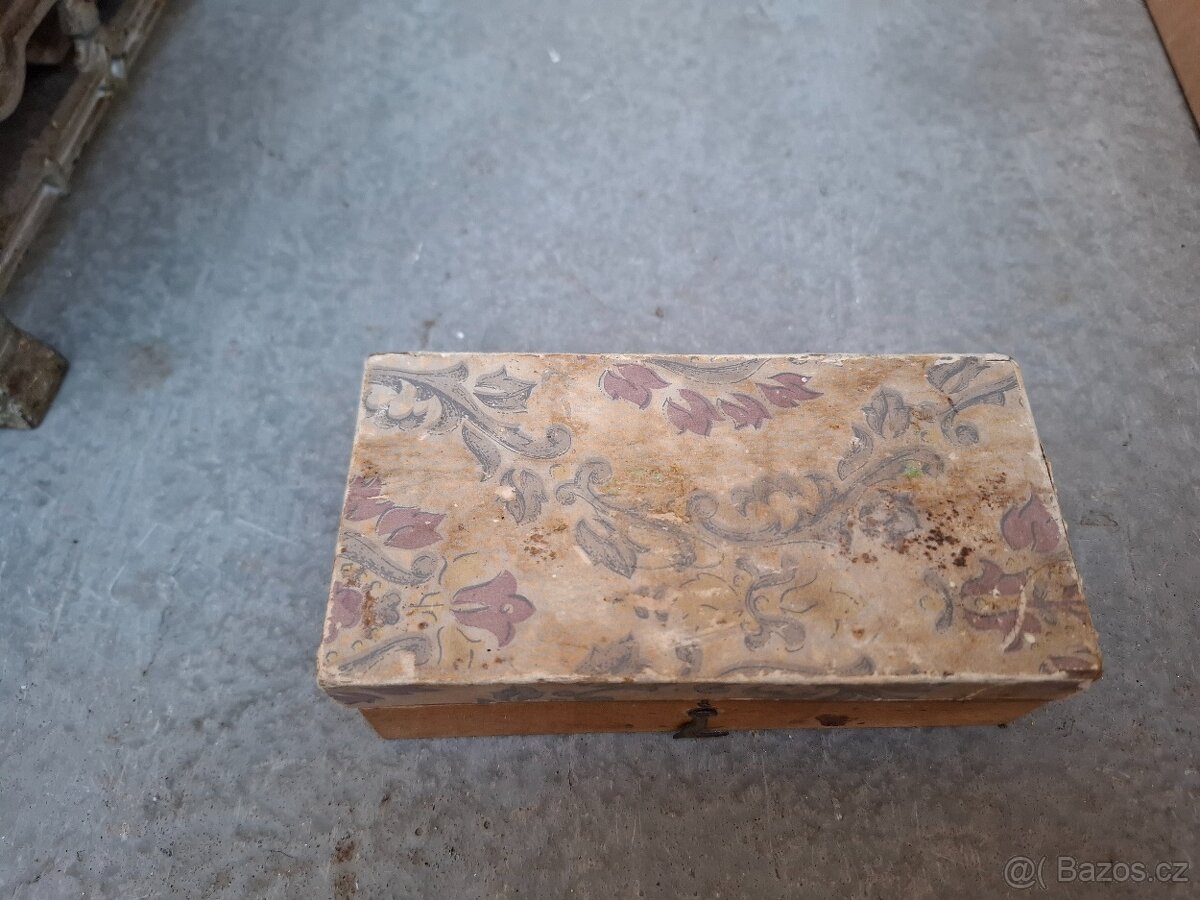 PRODÁM VÁHY SE ZÁVAŽÍM RETRO - 4