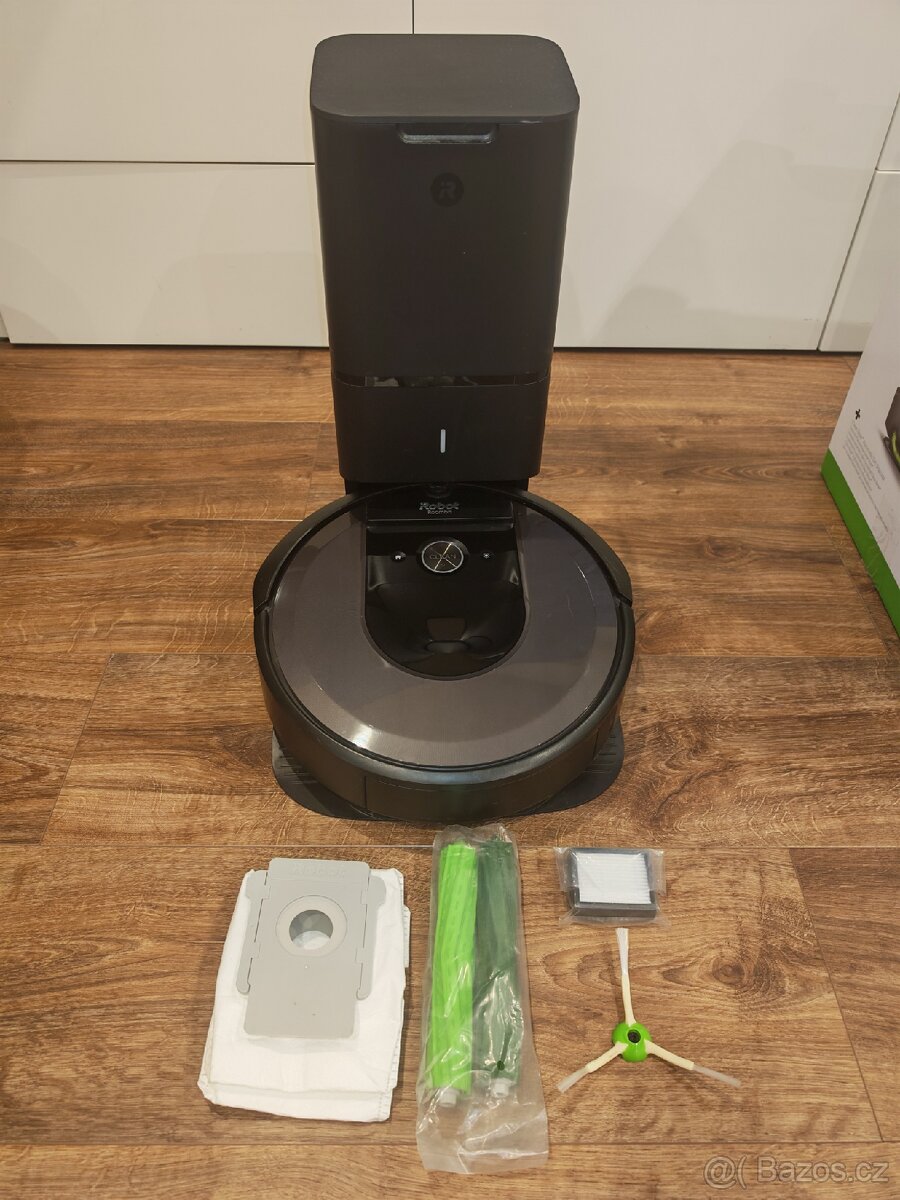 Robotický vysavač iRobot Roomba i7+ - 4