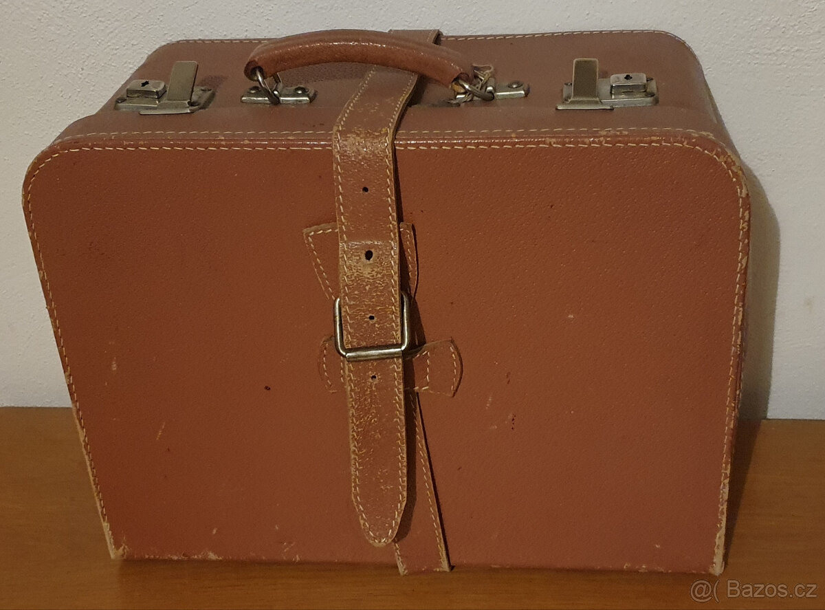 Retro kufříkový šicí stroj LADA 132 - 4