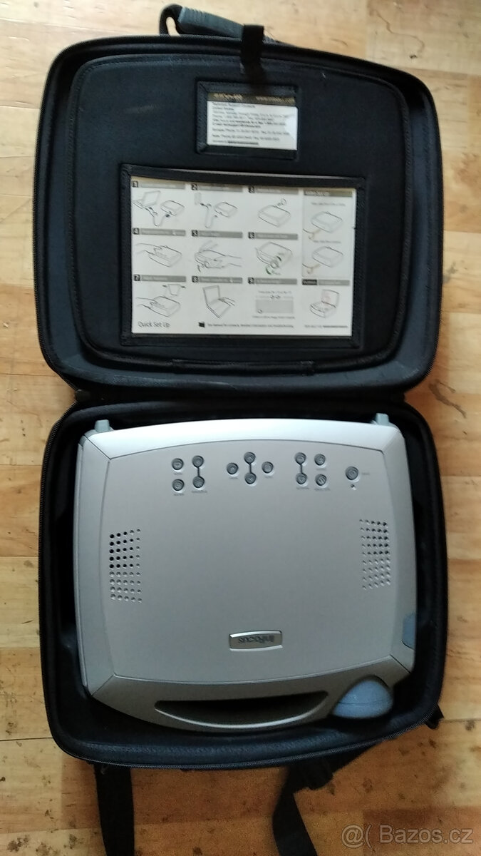 Projektor InFocus 7200 s Brašnou - 4