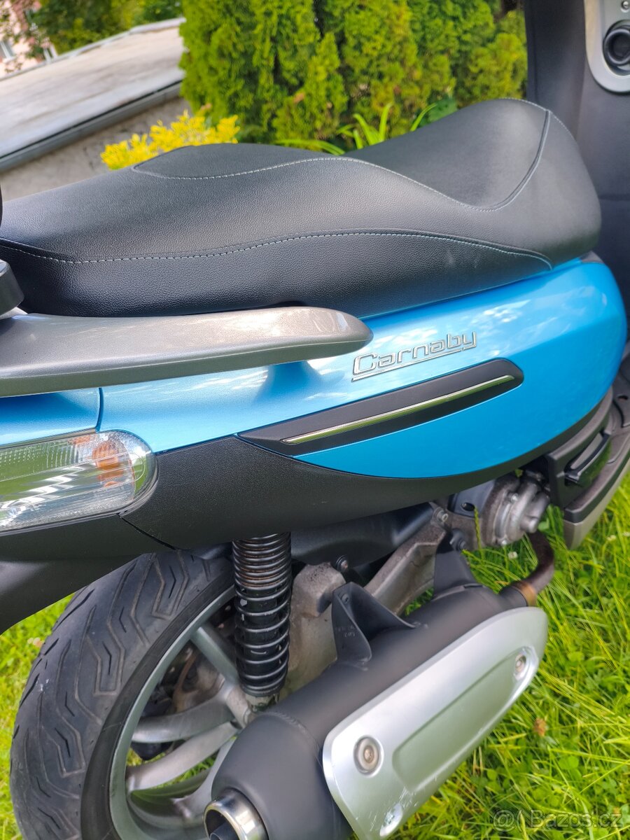 Piaggio Carnaby 125es - 4