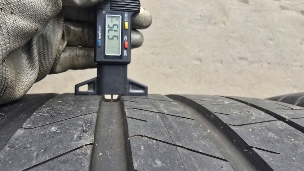 Letní pneu 305/30/21 Pirelli - 4