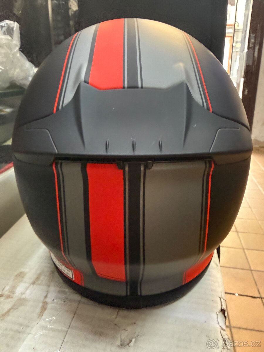 Motorkářská přilba SHOEI - 4