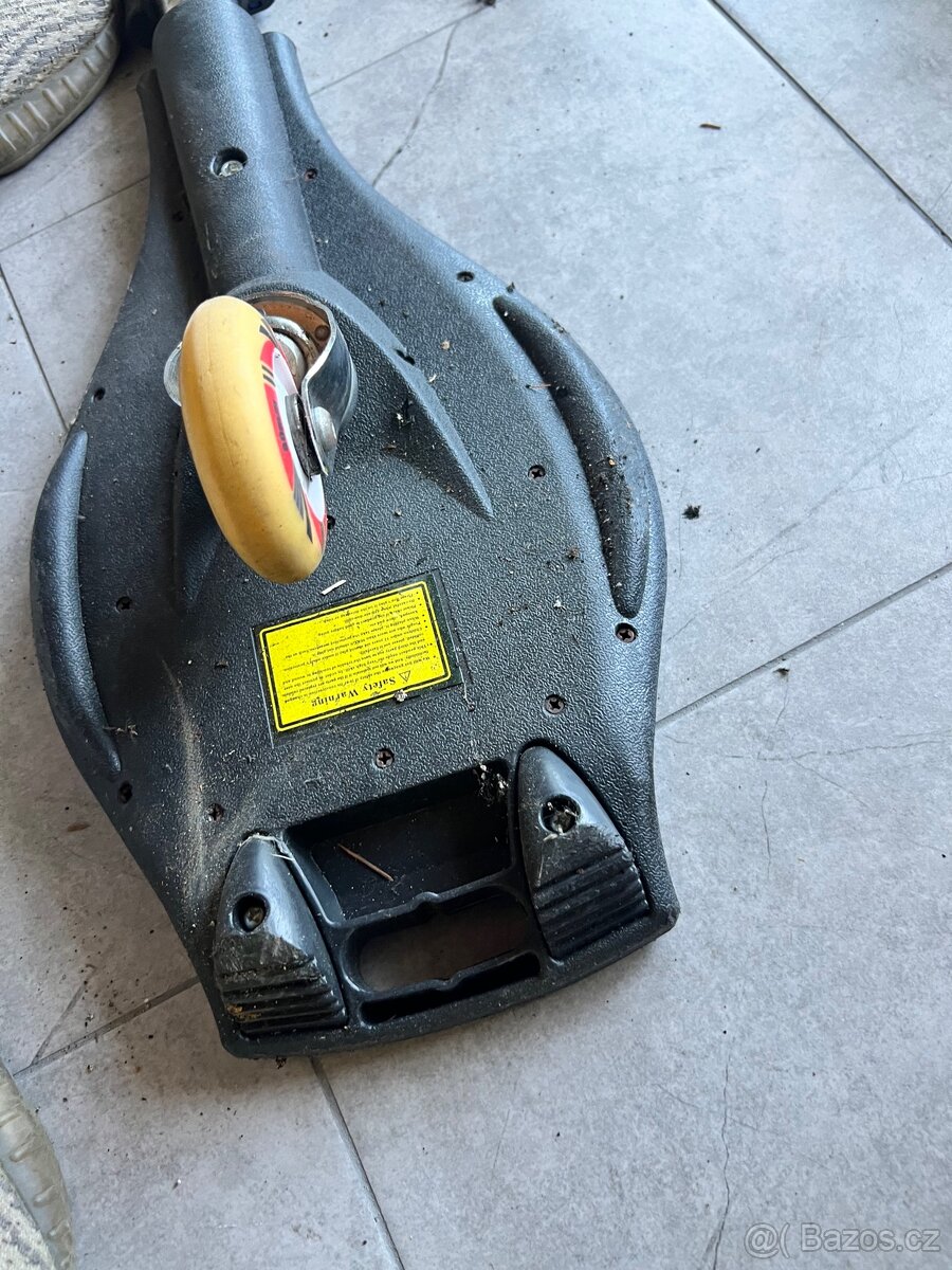 Waveboard / Caster board modrý s křížem - 4
