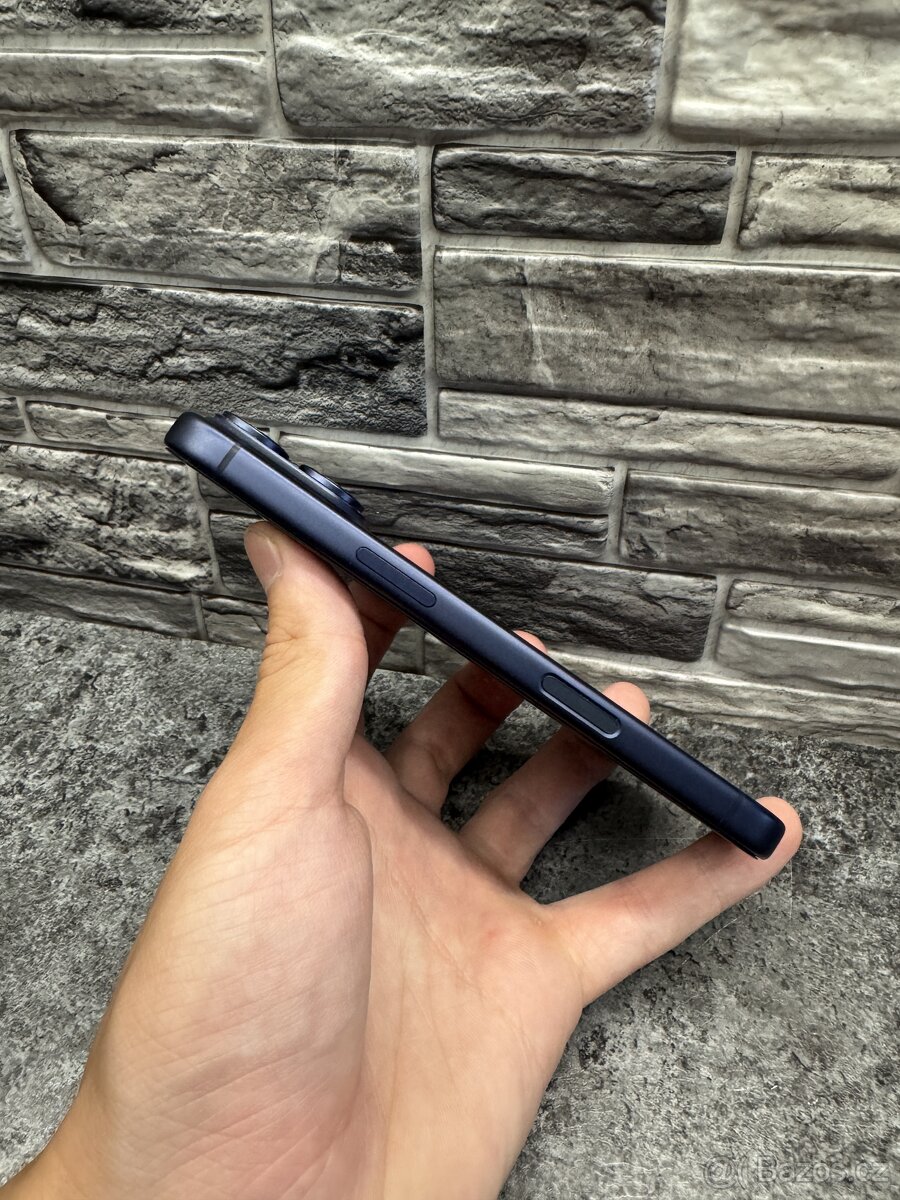 iPhone 17 Pro 256GB Deep Blue, baterie 94%, DPH - 4