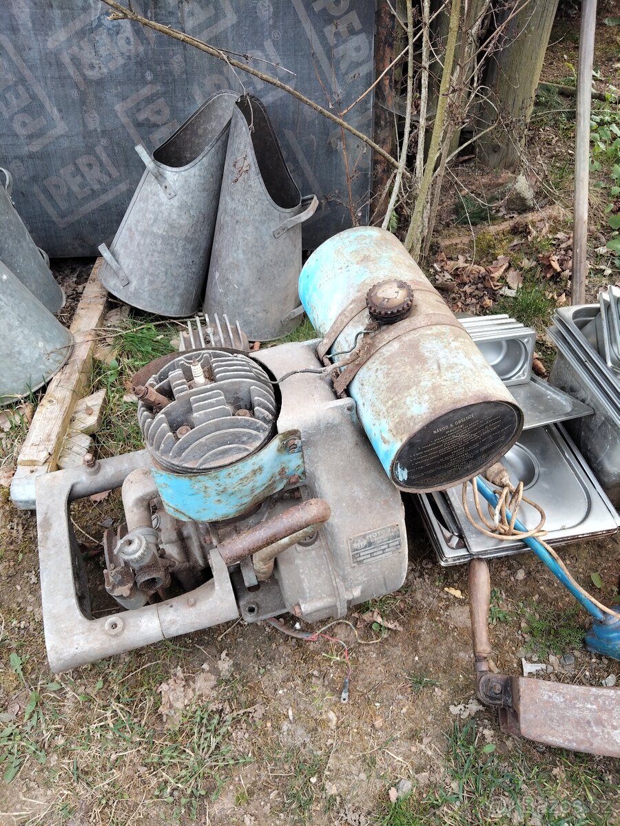 Stabilní motor - 4